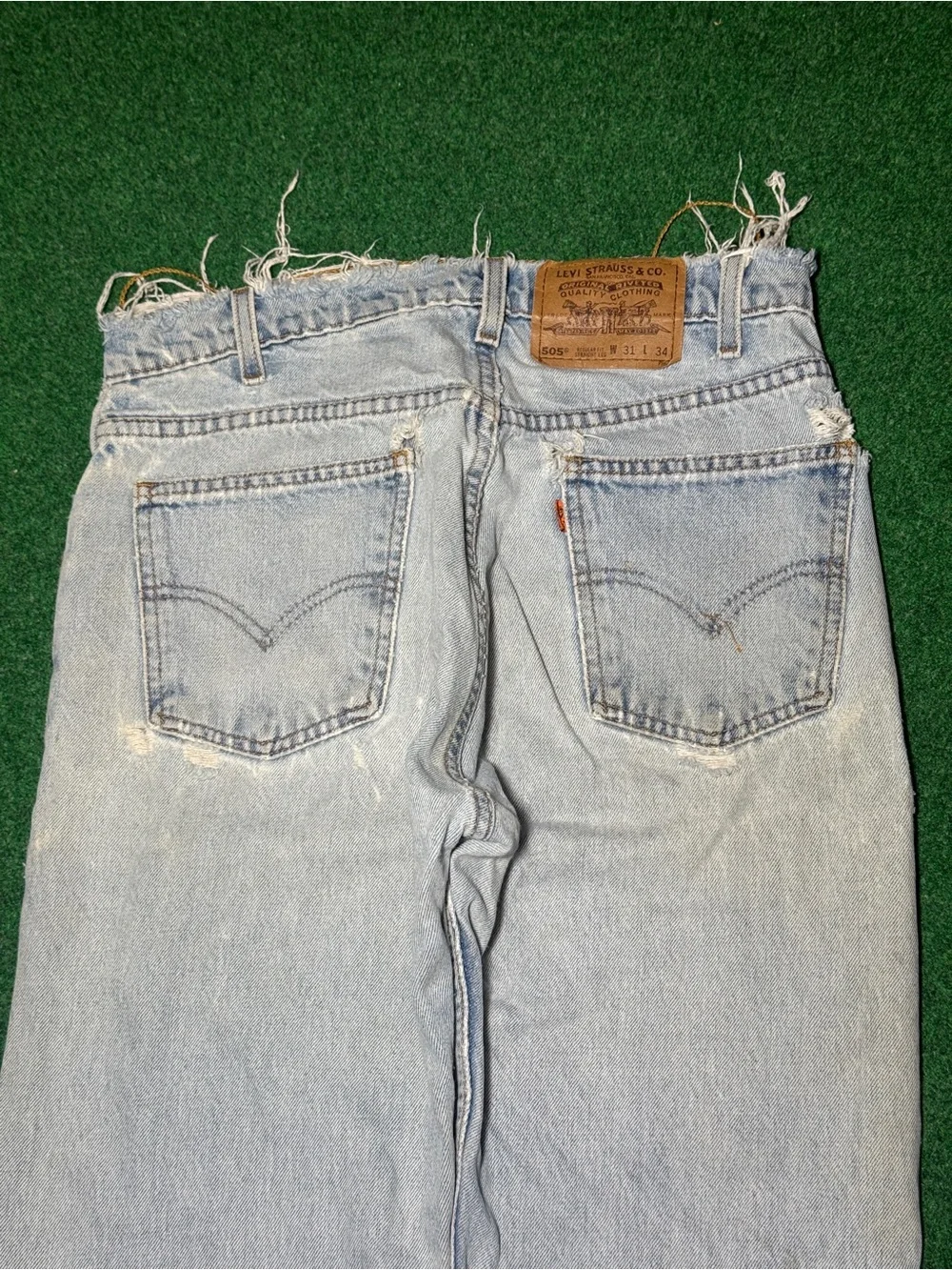 Levis 501 Vintage Jeans 30x33 Distressed Straight Leg 90s Grunge Thrashed